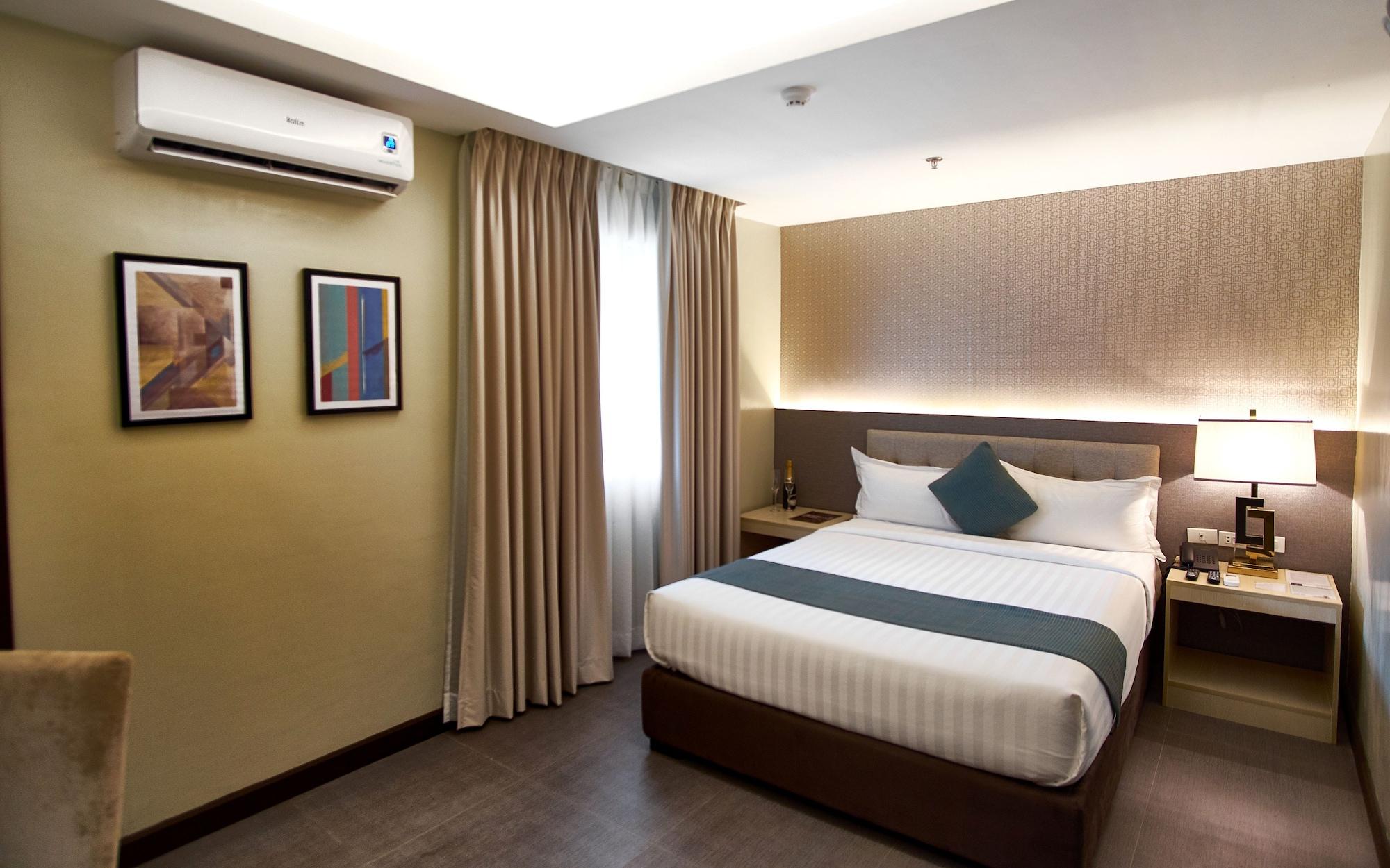J7 Hotel Iloilo City Exteriér fotografie