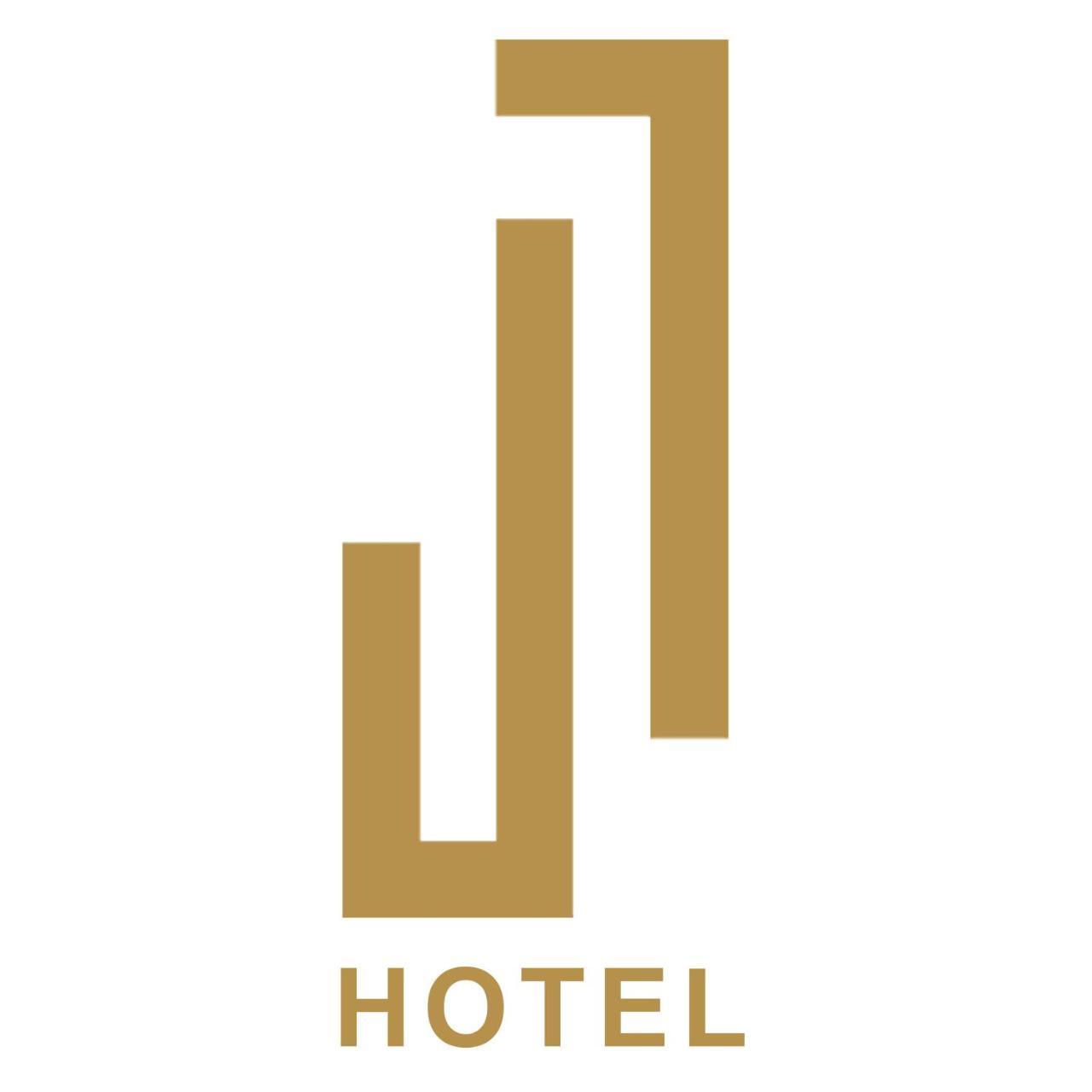 J7 Hotel Iloilo City Exteriér fotografie